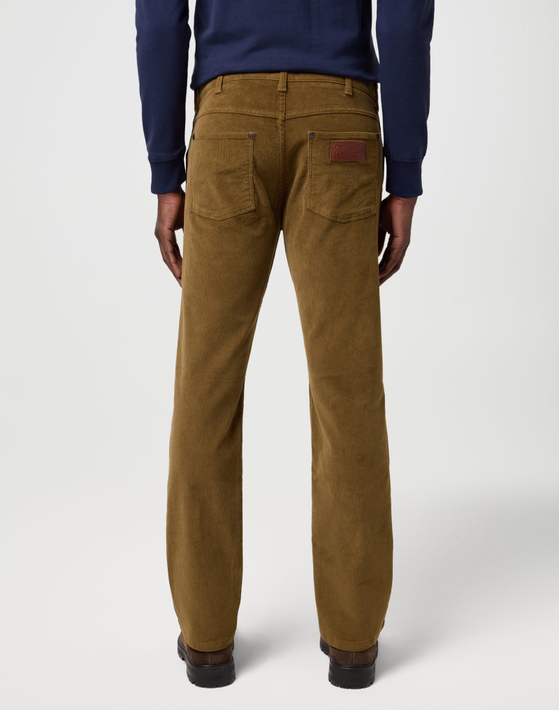 Pantalons texans de pana d'home Wrangler Greensboro slim, model 112370845, beix - 3 - La Casa Dels Pantalons