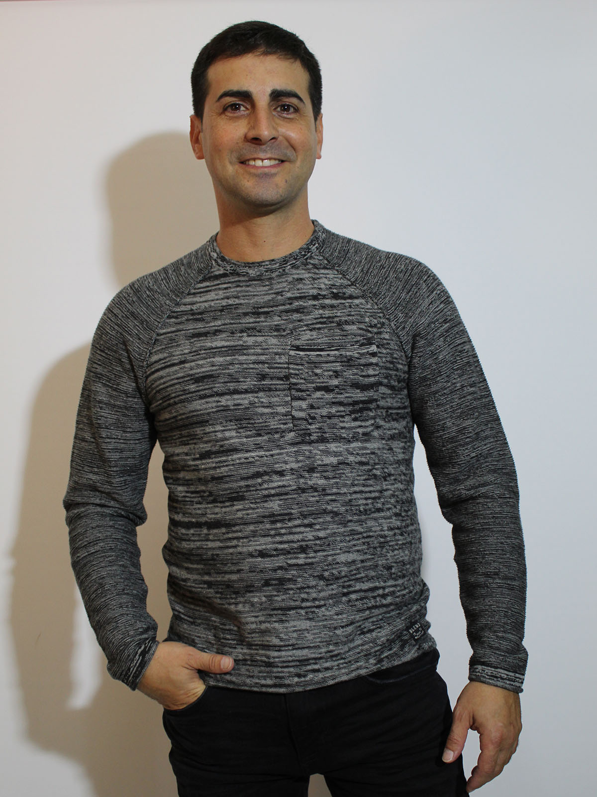 Blend jersey cuello redondo 20709054/70155 color negro y gris