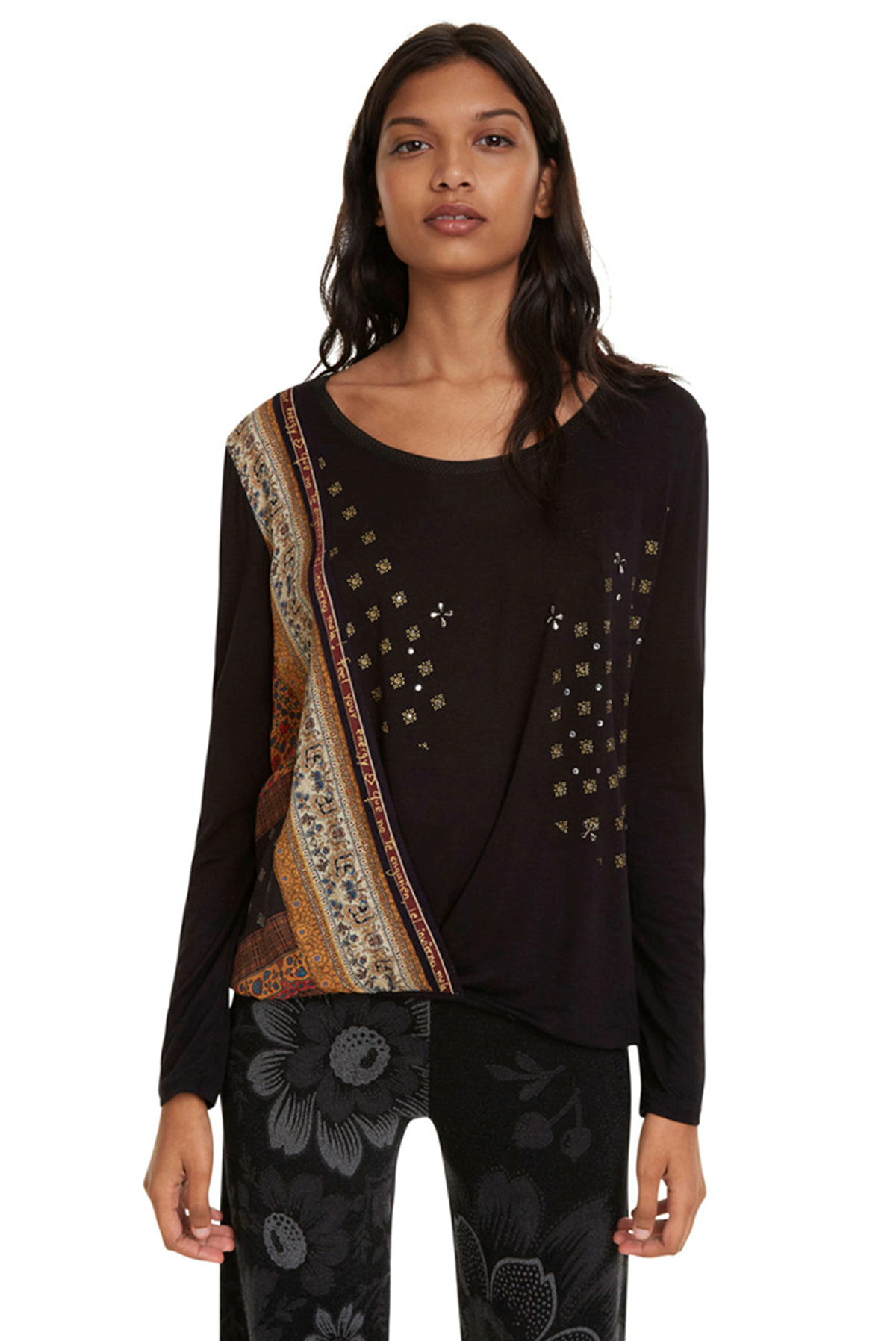 Desigual camiseta 19WWTKCI/2000 color negro