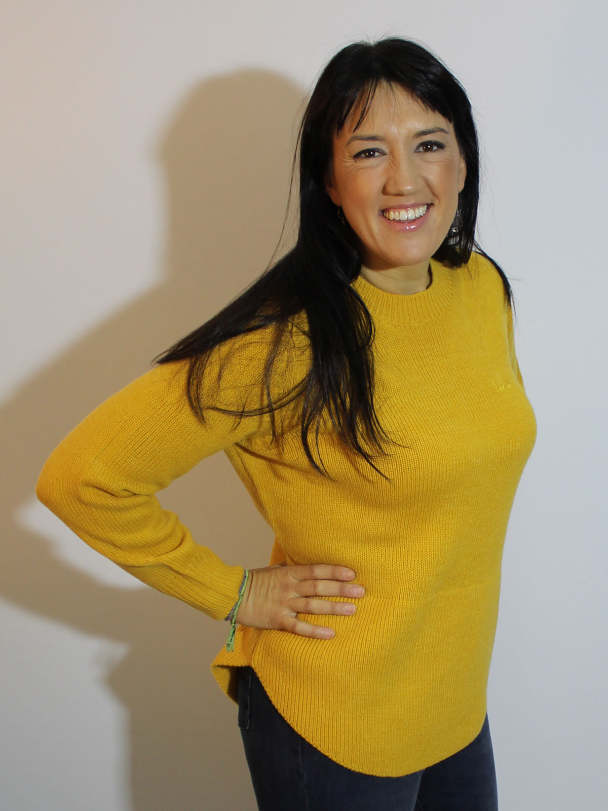 Lois jersey de mujer cuello redondo 46387/517 color amarillo