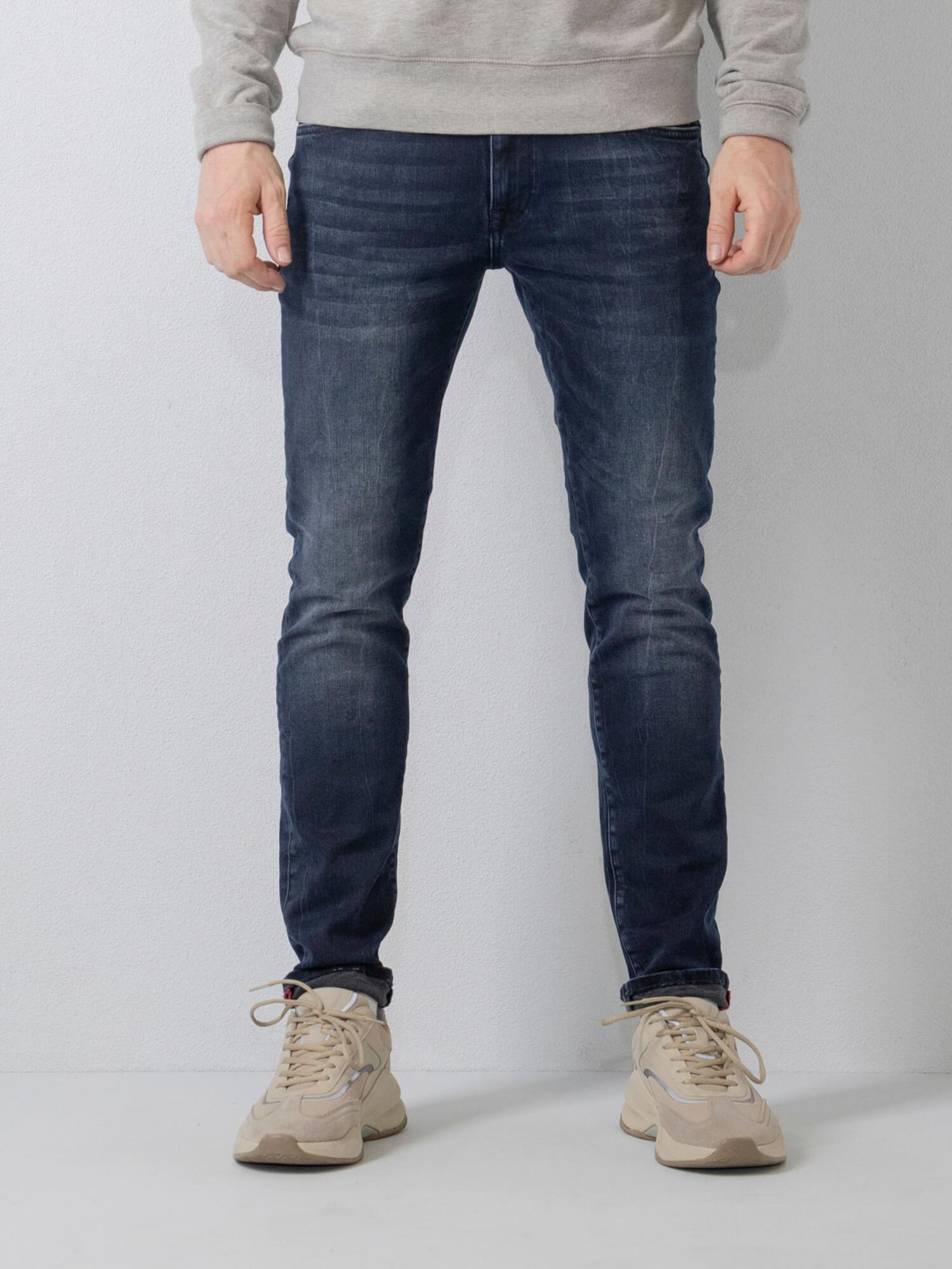 Foto 1 - Petrol pantalons texans tipus jogger d'home Jackson slim 5812 blau negre