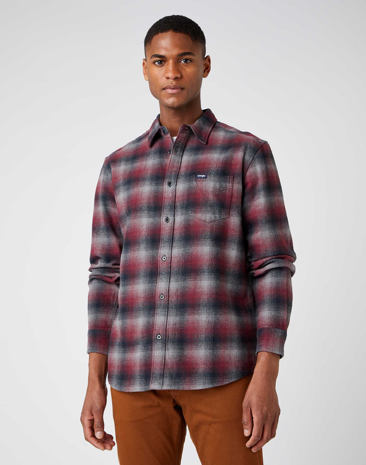 Foto 1 - Wrangler camisa de hombre de m/l W5A13BX7O de cuadros granate