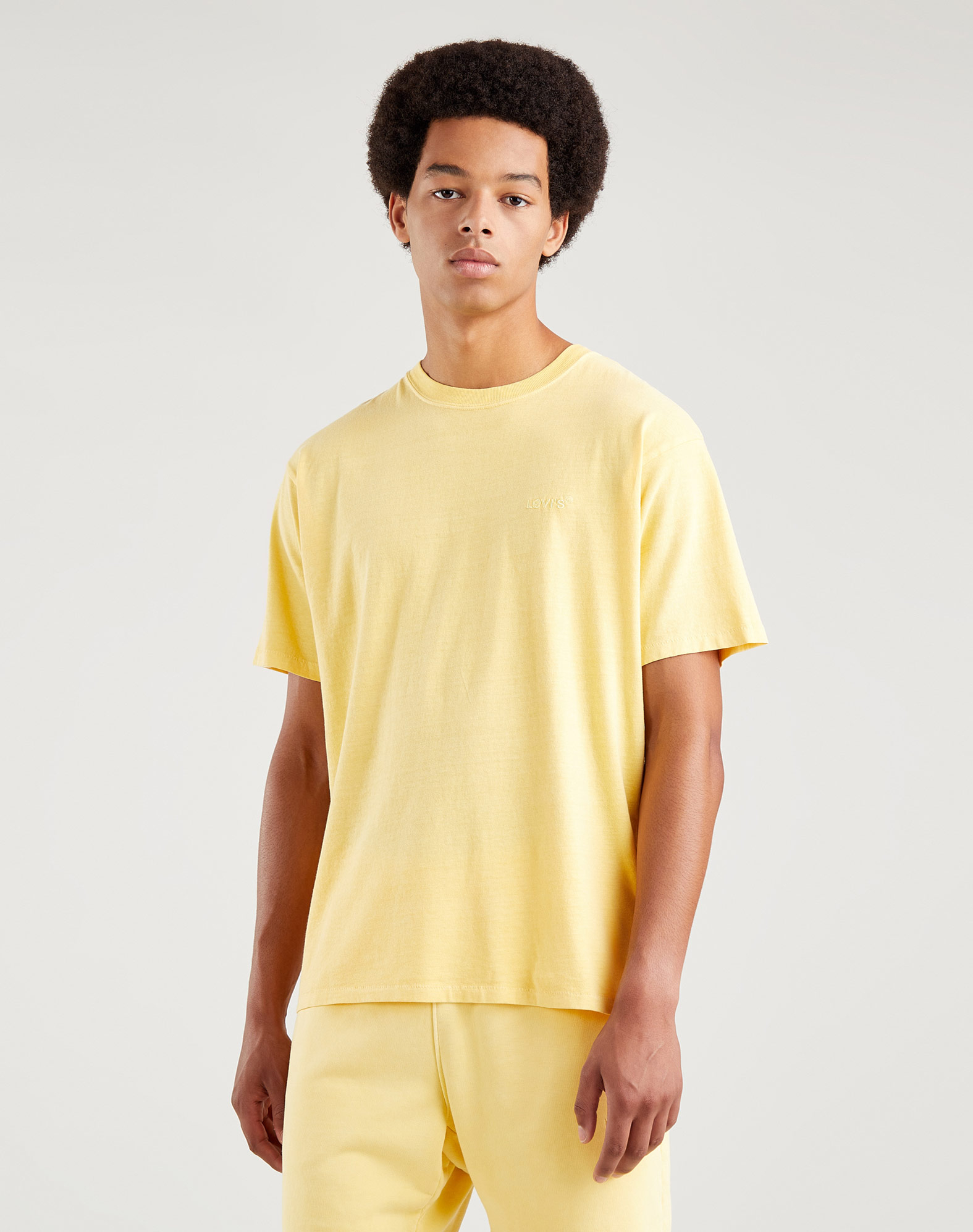 Levi's camiseta de hombre de m/c A0637-0024 amarilla