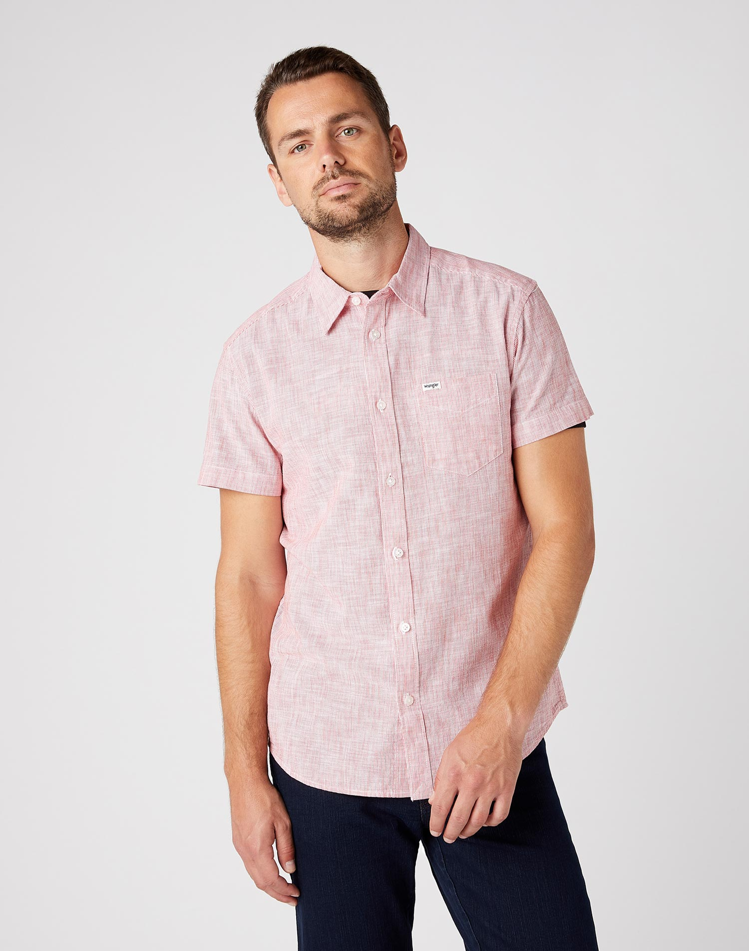 Foto 1 - Wrangler camisa de hombre de m/c W5J17OR06 de rayas rojas y blancas