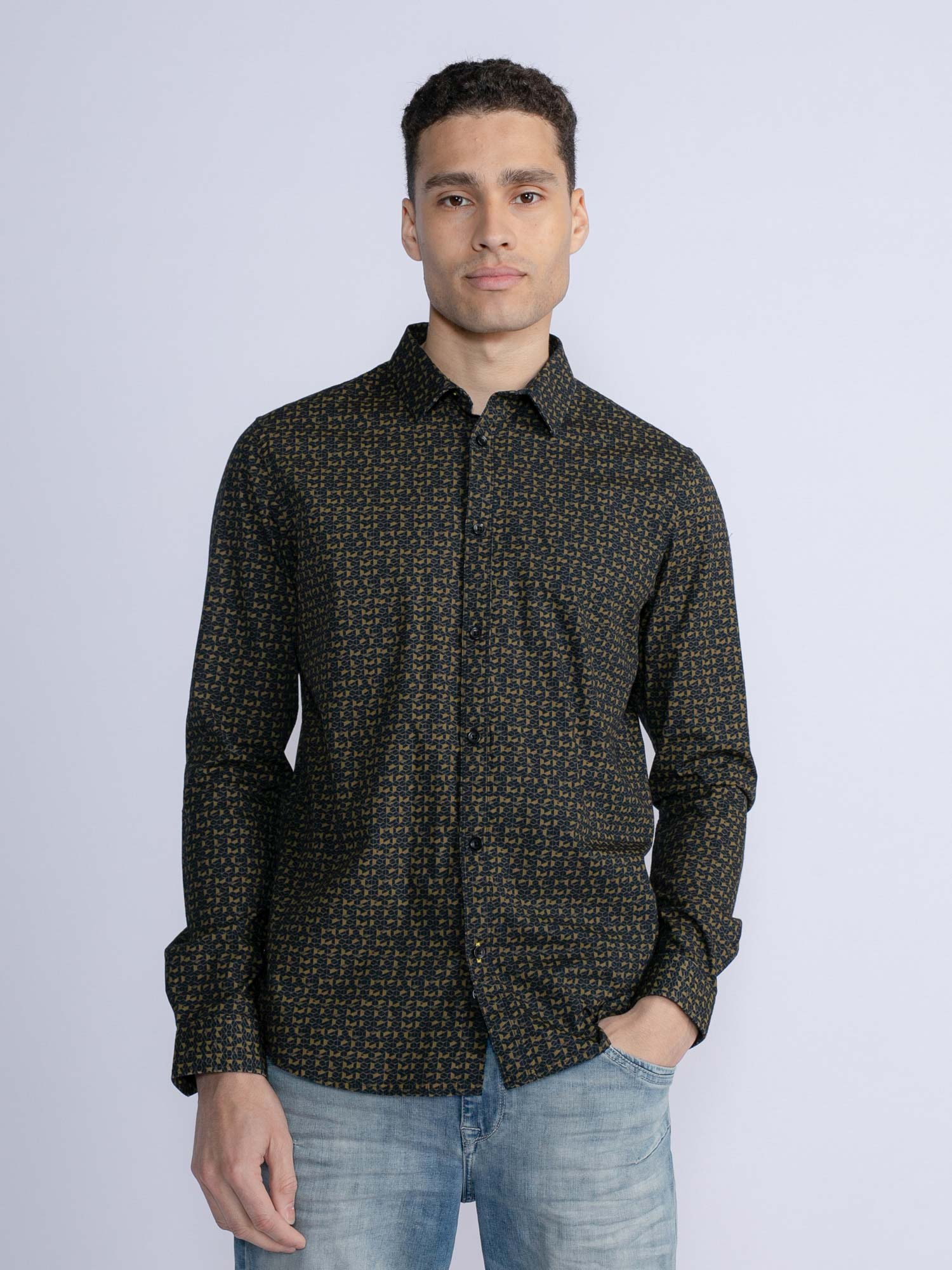 Petrol camisa de hombre de m/l SIL406/6157 negra con motivos mostaza