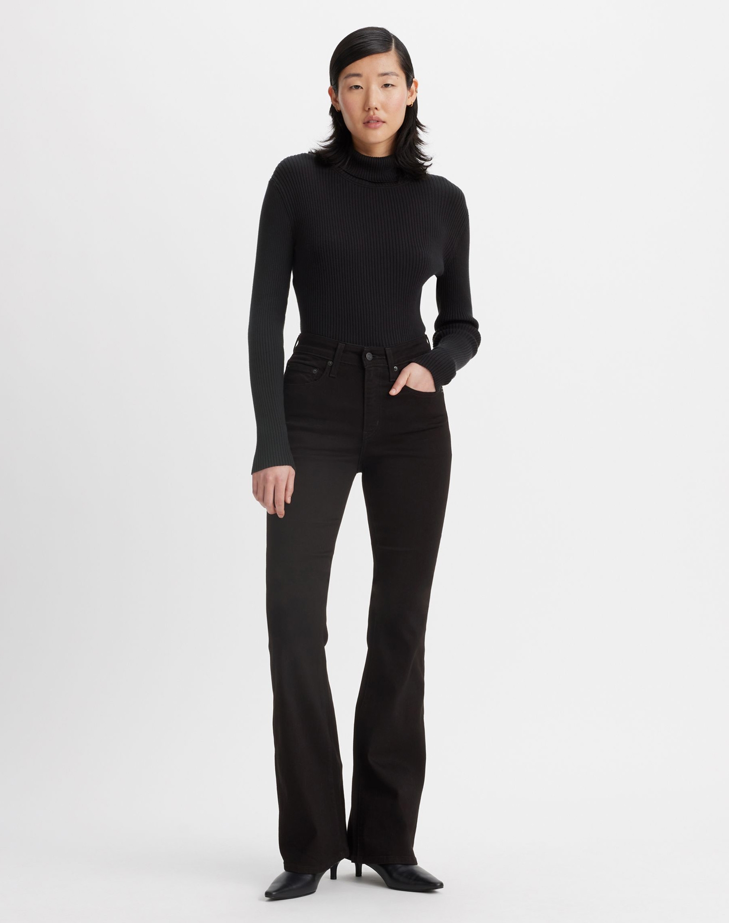 Levi's® 726™ high rise flare pantalons texans de dona A3410-0070 negres
